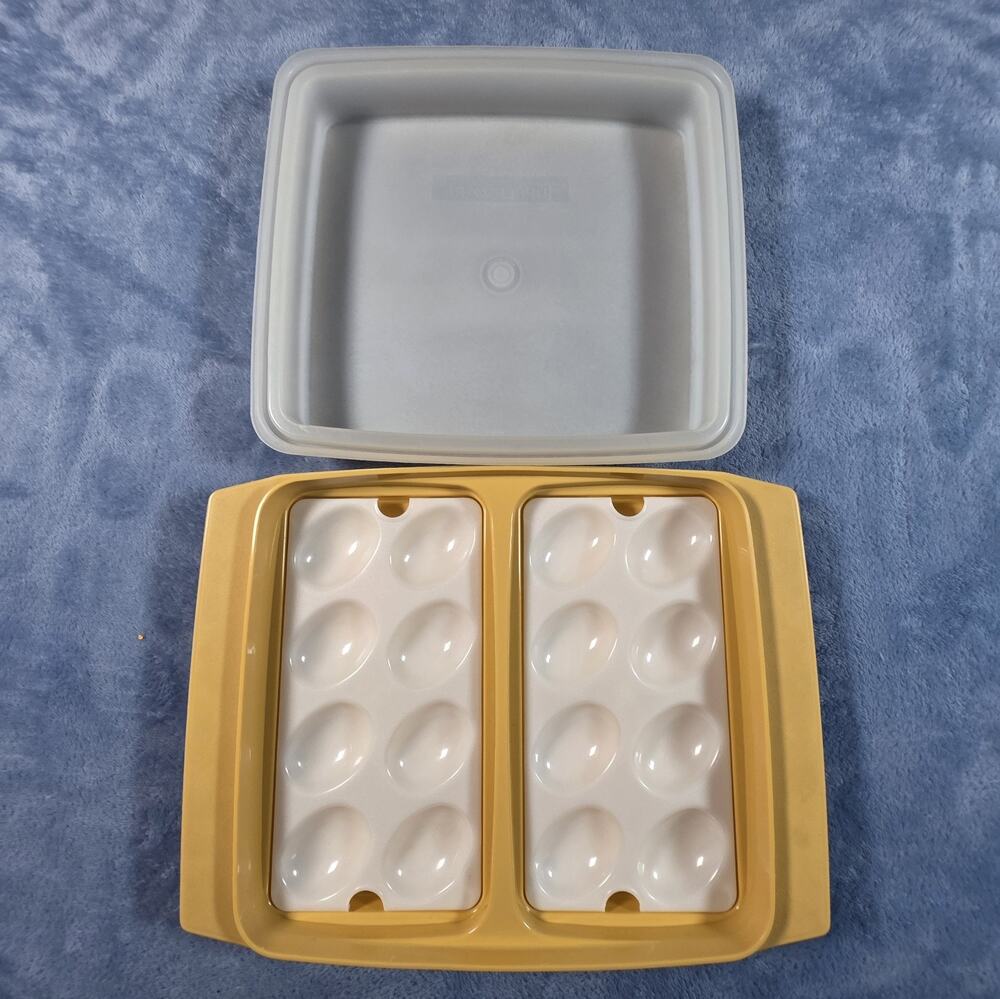 Vintage Tupperware Deviled Egg Carrier Harvest Gold 723-3 Complete 4 Piece Set